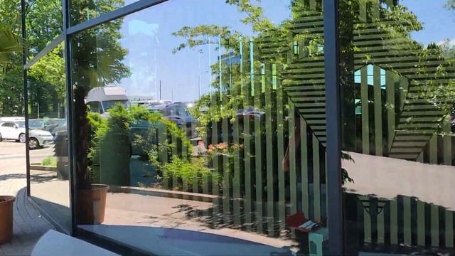 VLOG: 🇩🇪 Прогулка в город / смотрим машины #Freiburg #automobile #mömax #xxxlutz