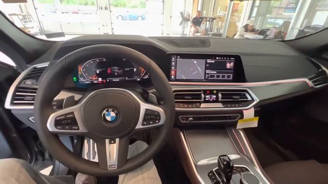 2023 BMW X6 interior/ exterior walkaround