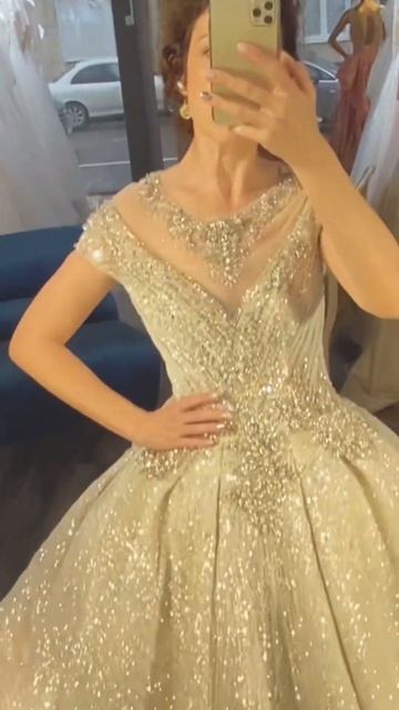 Если вы хотите блистать на вашей свадьбе, выбирайте салон WEDDING HOUSE