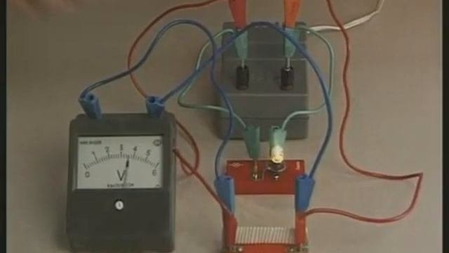 Напряжение при параллельном соединении проводников