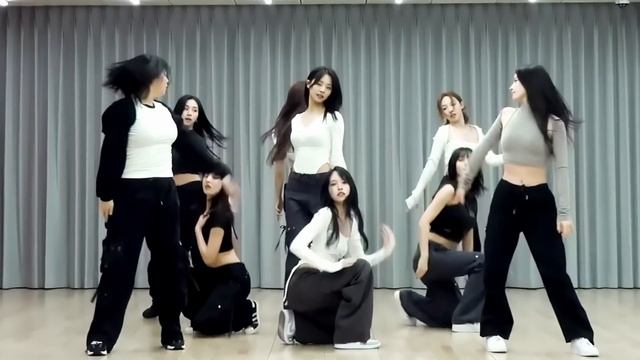 TWICE - ONE SPARK Dance Practice