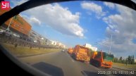 Гродно ,16.08.20, колонна мусоровозов