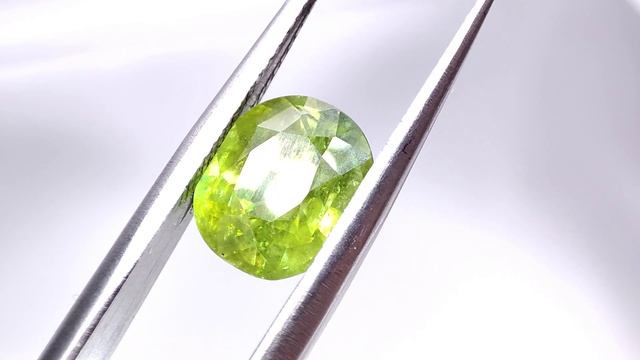 2.64 ct. Сфен Титанит. Кольский полуостров