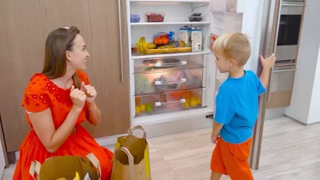 Влад и Ники -  Крис ездит на такси и помогает своим друзьям