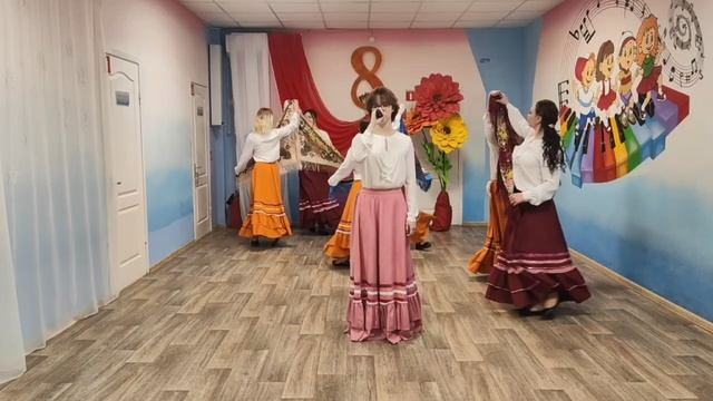 Дарите женщинам цветы!