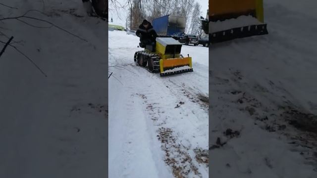 ЧИСТКА СНЕГА НА МИНИ БУЛЬДОЗЕРЕ в 2021 году