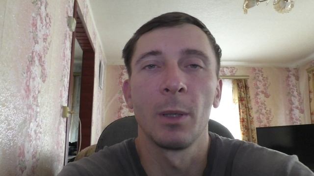 Почему в телевизоре бегает изображение по экрану?