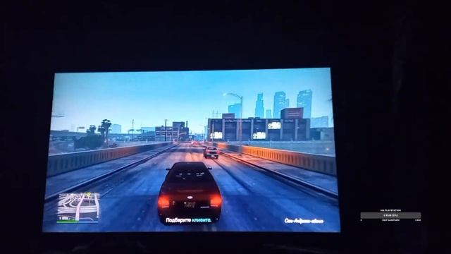 Просто играем в GTA online на PS5 и Таксуем