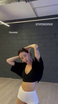 Надя Дорофеева - репетиция