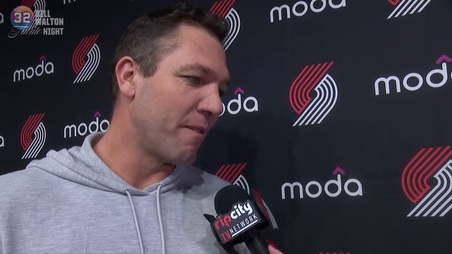 Luke Walton Gets Interviewed On Bill Walton Night