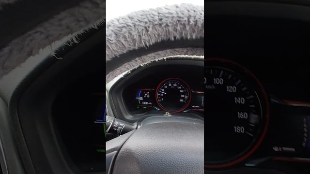 Honda Vezel (Хонда Везел)
гибрид , спорт режим , переключение скоростей в ручную ! Специально для Ж