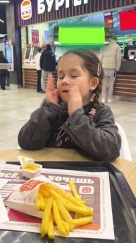 СЕСТРИЧКА ПОДДЕРЖИТ🐶❤️❤️