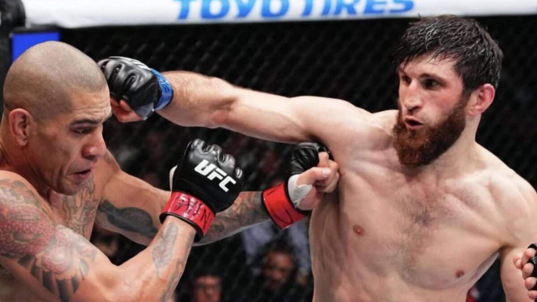 Российского чемпиона UFC назвали «мошенником»