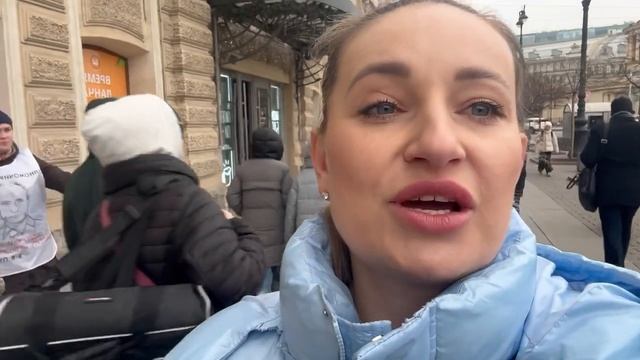 Ленинград за Путина!
Трампоманы успокойтесь.