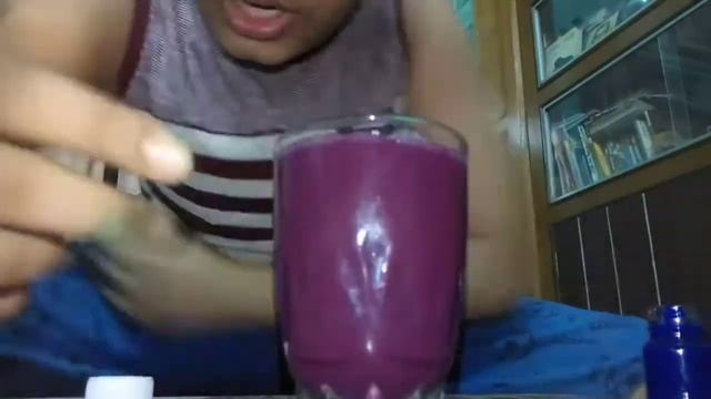 Mixing all 3 primary water colours (blue,green,red)  to get one ultimate colour