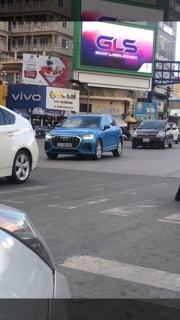 Audi Q3 Blue Edition series #supramk4 #rollsroyce #luxurycar #rx7