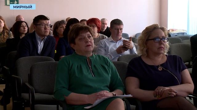 Хозактив МУАД: за год зарплата дорожников выросла на 11%