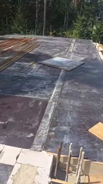 Опалубка монолитного перекрытия #бетон #construction #гидроизоляция #ремонт #стройка #дом #plumbing