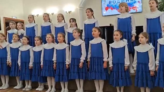 Муз. П. Аедоницкий, сл. И. Шаферан "Красно солнышко"