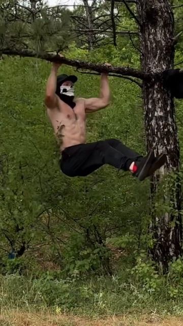 Верь в себя! #calistenics #фитнес #motivation #турник #youtubeshorts #sports #спорт #сила #youtube