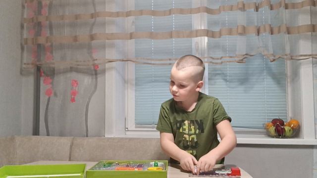 Электронное пианино с подсветкой 4-7 с транспозицией.