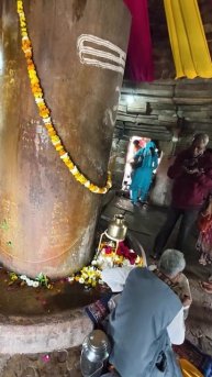 2.5 метровый Шивлингам