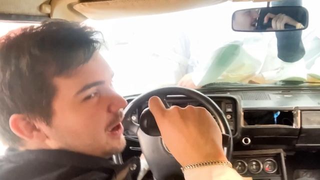 Mamix | МАМИКС - 041. HOW MANY PEOPLE CAN RIDE A CAR AT ONCE