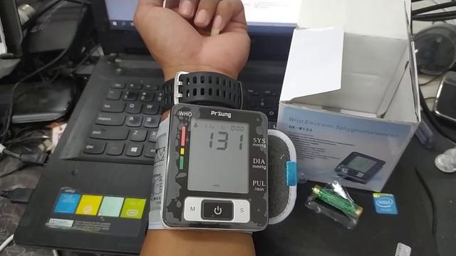 Pengukur Tekanan Darah Electronic Sphygmomanometer Heart Rate - CK-W133