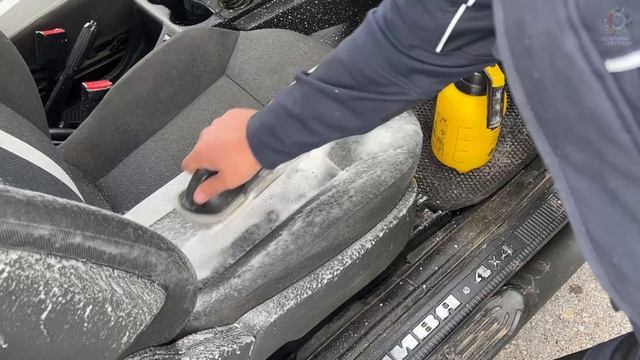 Самодельное средство, которое сжирает грязь! Автохитрости, о которых вы не знали!