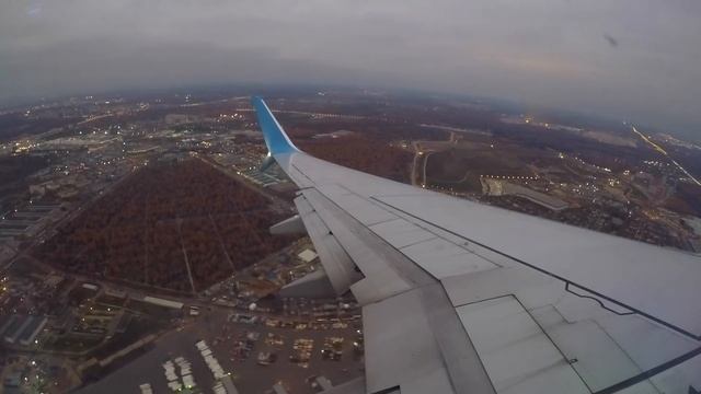 ЛЁТЧИК ЛЁХА - посадка Boeing 737-800 во Внуково