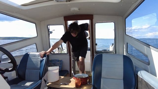 Робинзоним на острове. 600 км поход на катере Silver Eagle Cabin 650