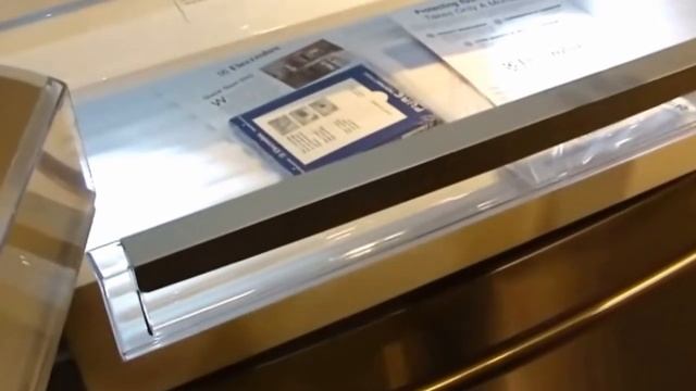 THE SMART FRIDGE