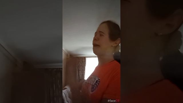 типы девочек на 8 марта