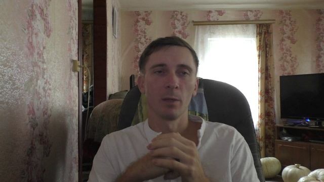 Почему захожу в игру второй раз игра начала тормозить?