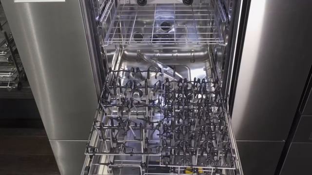 Комбинации модулей и вставок в моечных автоматах Miele для лабораторий Miele Professional