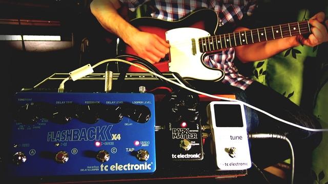 Flashback Delay X4 does modulation part three: CHORUS | Squier Classic Vibe Custom Tele