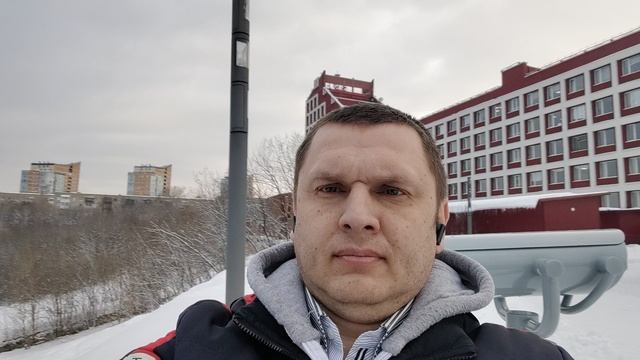 прикольная обзорная площадка у планетария в городе Перми на Урале