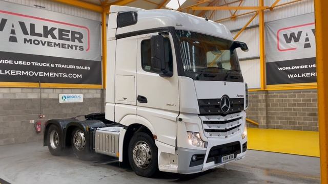 New In Stocklist For Sale: MERCEDES ACTROS 2545 STREAMSPACE *EU6* 6X2 TRACTOR UNIT – 2014 – YK14 WX