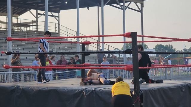 Exclusive Match: Charles Colton vs Mongoose USWF Fair Tour