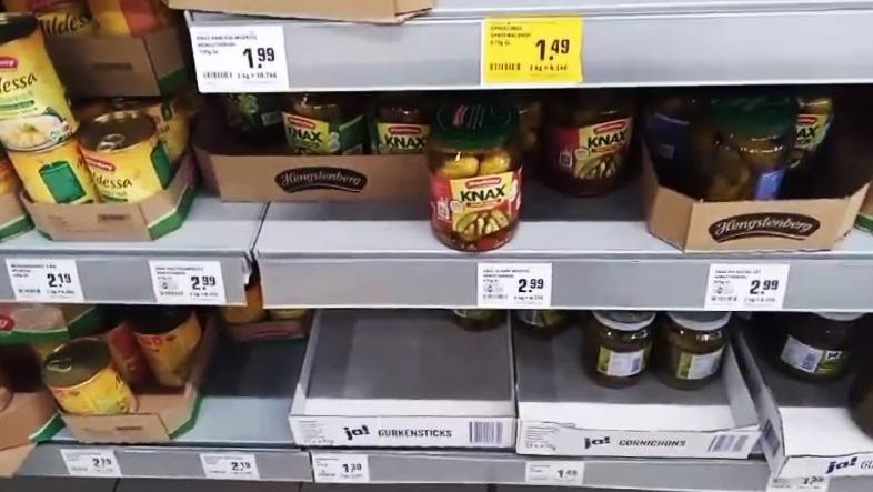 ГЕРМАНИЯ. СУПЕРМАРКЕТ REWE (НЕ САМЫЙ ЭКОНОМ). РЯДОМ С МОИМ ДОМОМ. Г. РАУНХАЙМ (БЛИЗ ФРАНКФУРТА).