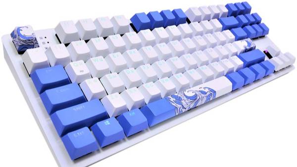 Распаковка клавиатуры проводной Red Square Keyrox TKL Aquarius лучшая в ДНС.