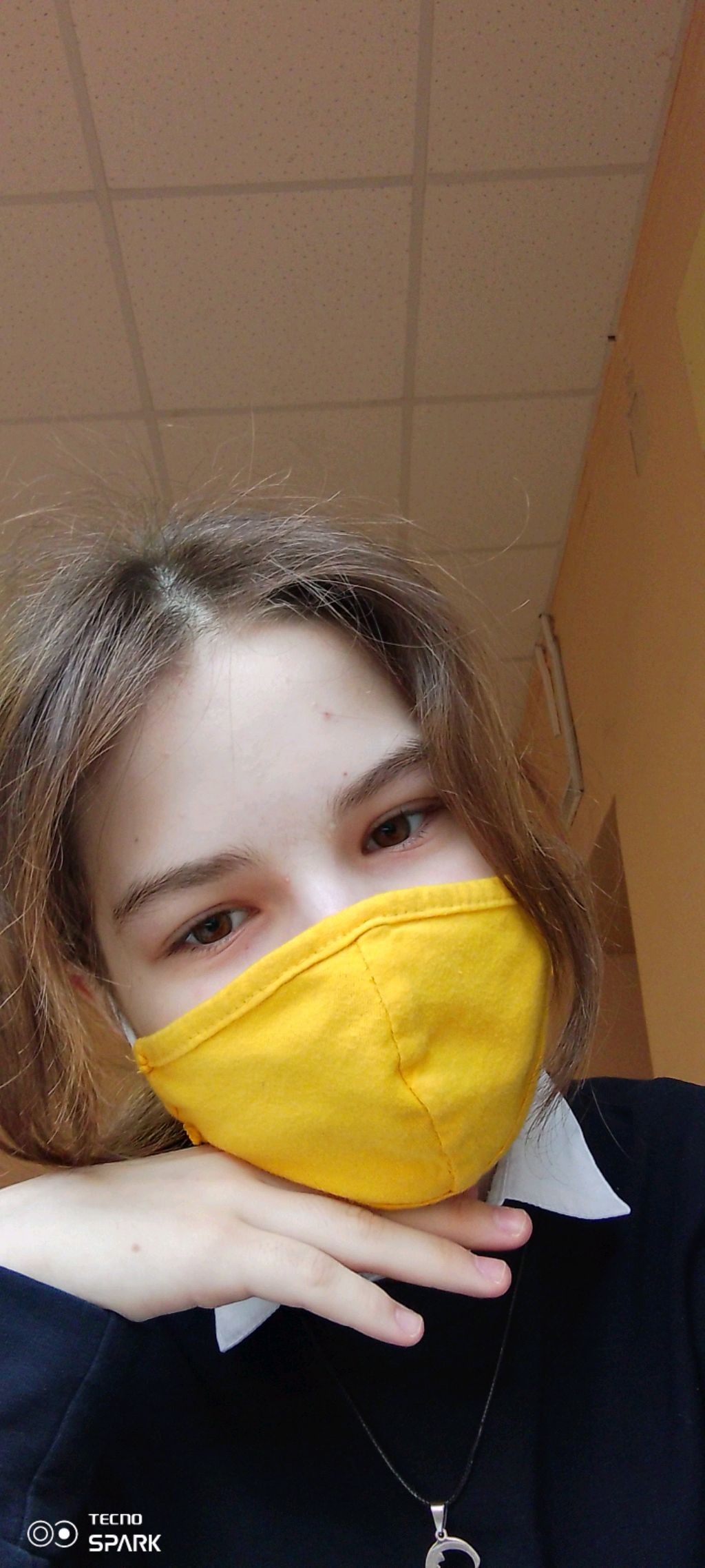 в школе