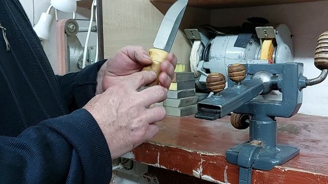 Тиски ножедела