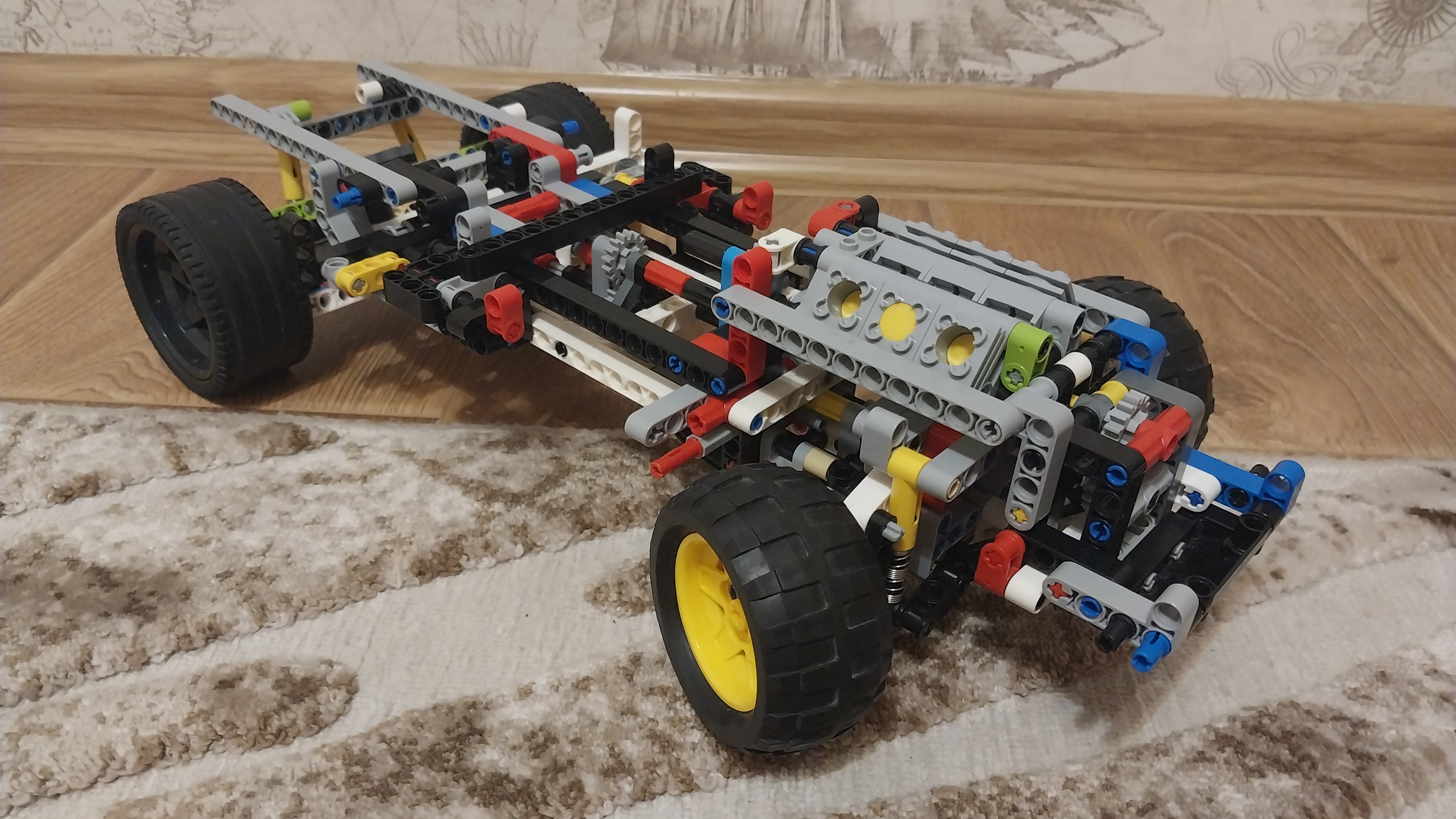 Lego technic ford raptor (недостроенный).