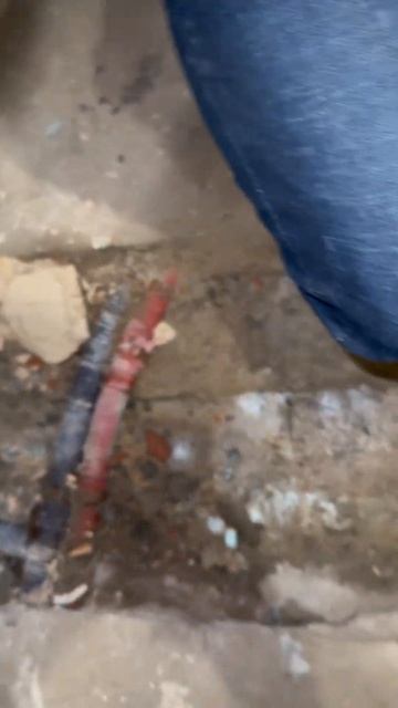 Инъекционная гидроизоляция акрилатным гелем #бетон #construction #гидроизоляция #ремонт #стройка