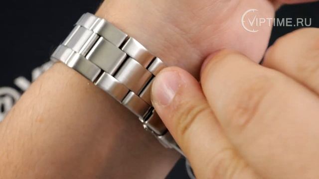Watch Review Wenger 01.0643.109