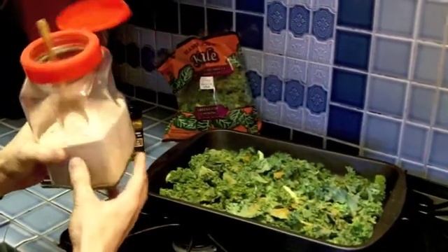 The Healthiest Snack Ever - Quick Easy and Delicious Kale Chips Recipe!