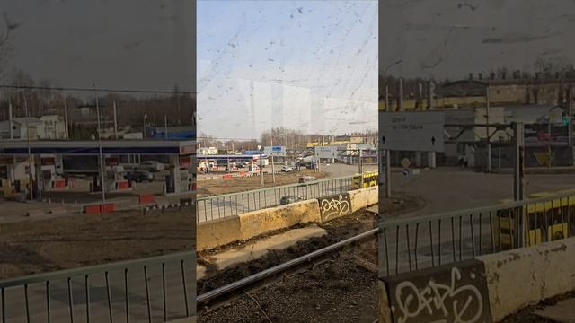 виды из окна трамвая 🚊 
Ярославль столица Золотого кольца России