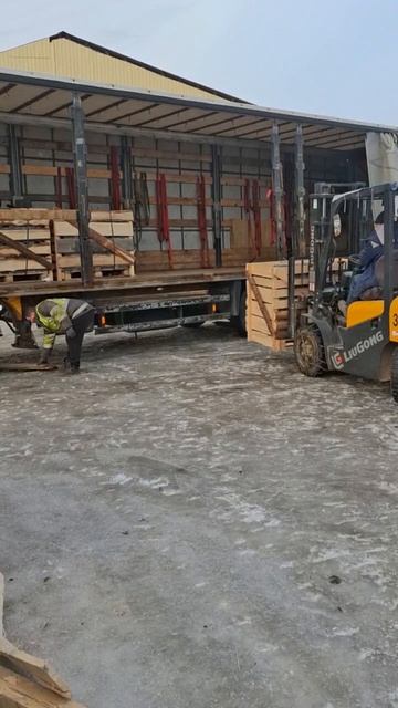 Отгружаем брусчатку с цеха