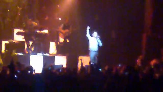 olly murs "love shine down"